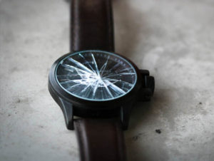 watch-broken-crystal-replacement