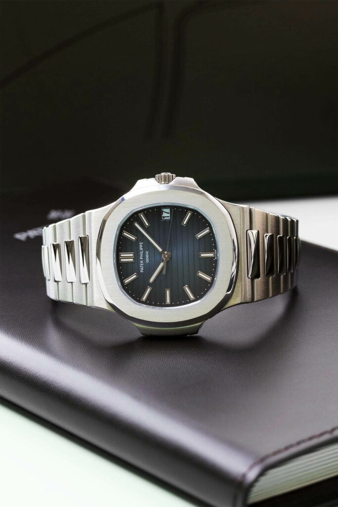 Patek philippe best sale nautilus 5711 blue