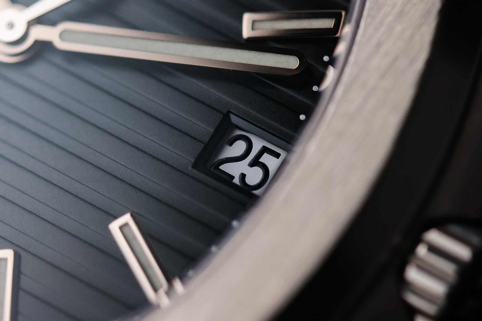 Alt Close-up of Patek Philippe Nautilus 57111A-010 dial with date window