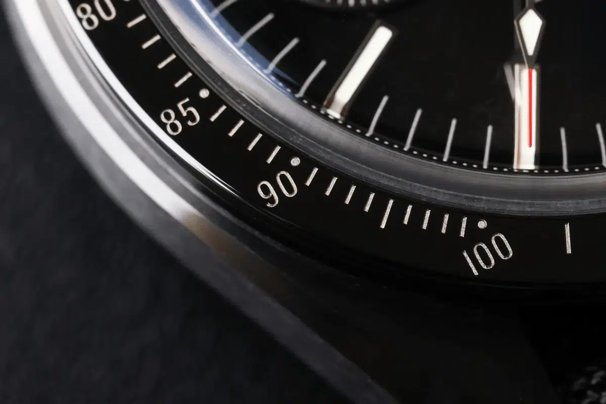 Tachymeter scale on Omega Speedmaster Dark Side of the Moon ceramic bezel