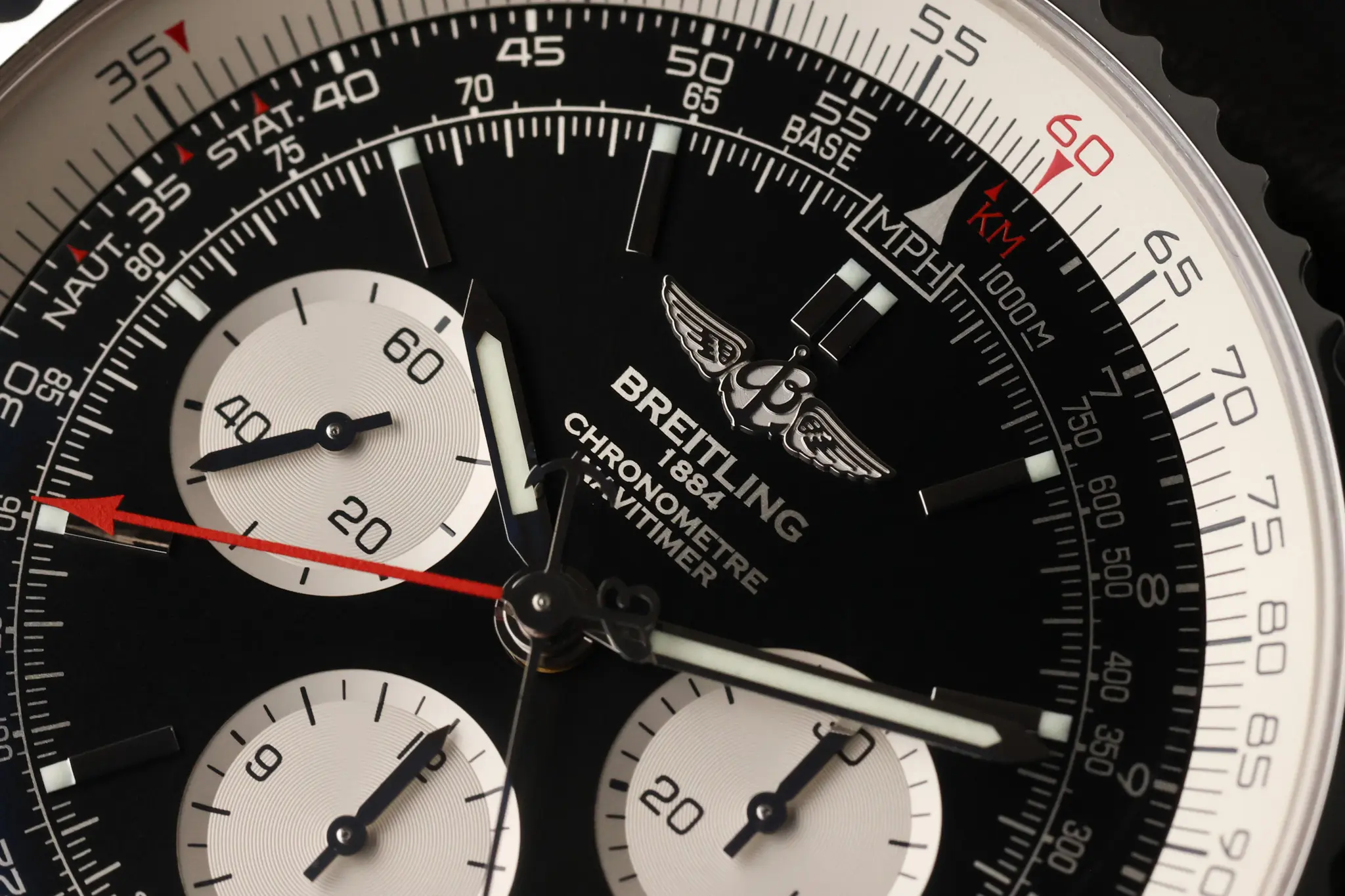 Breitling Navitimer Rattrapante AB031021/BF77-441X dial zoomed in