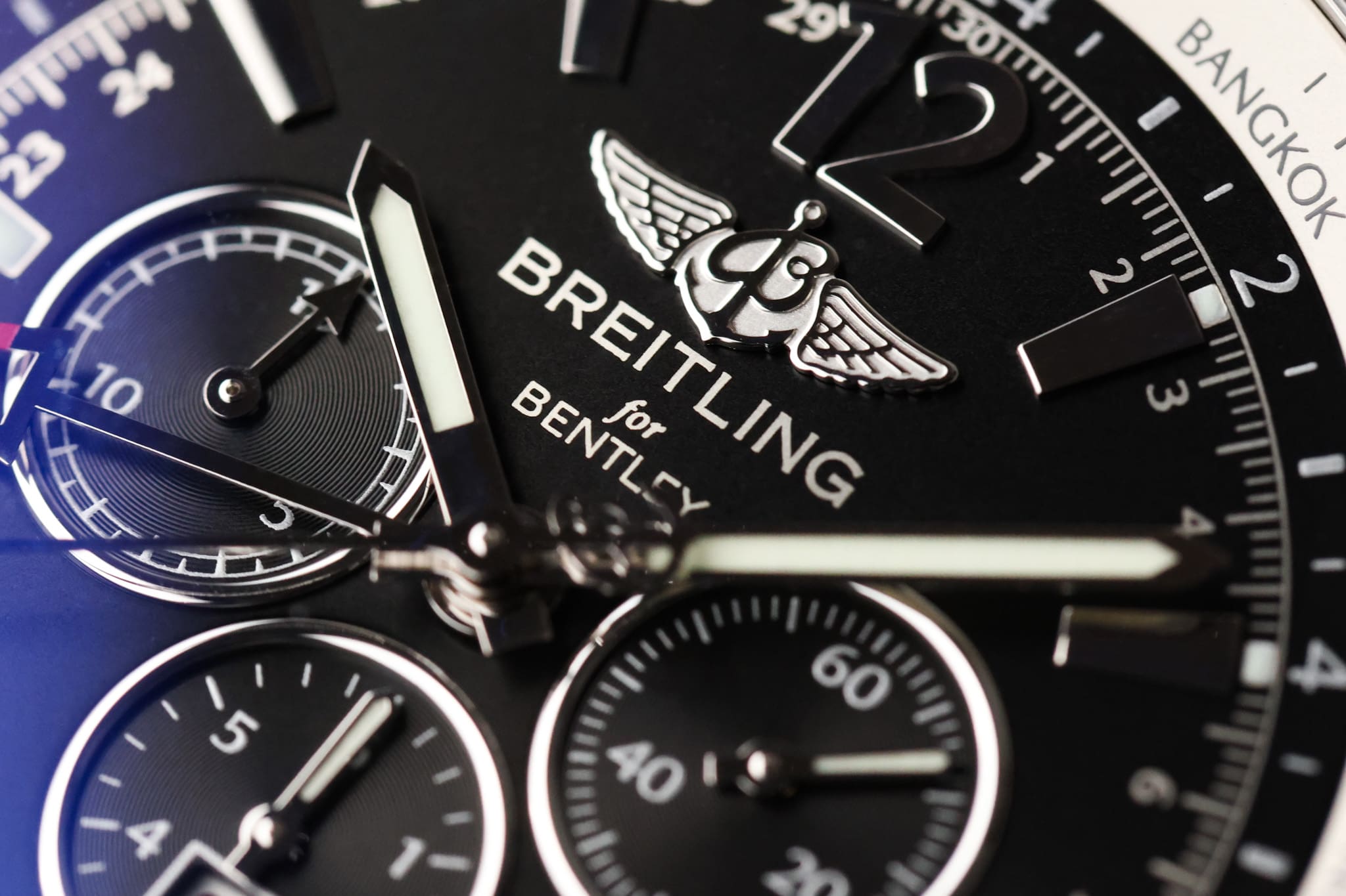 Breitling Bentley Chronograph GMT A47362 Hands-On Review