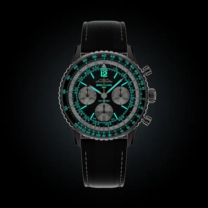 Navitimer B01 Chronograph 43 Aston Martin Aramco Formula ONE lumes