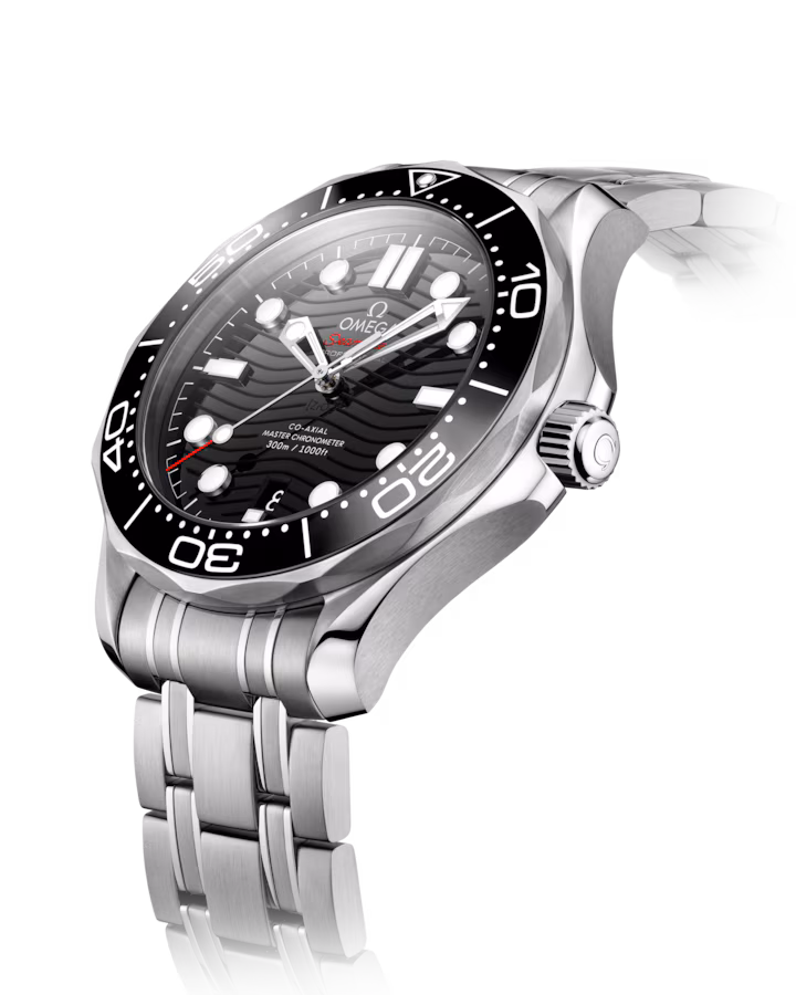 omega Seamaster Diver 300M 42 mm, steel on steel 210.30.42.20.01.001 side view