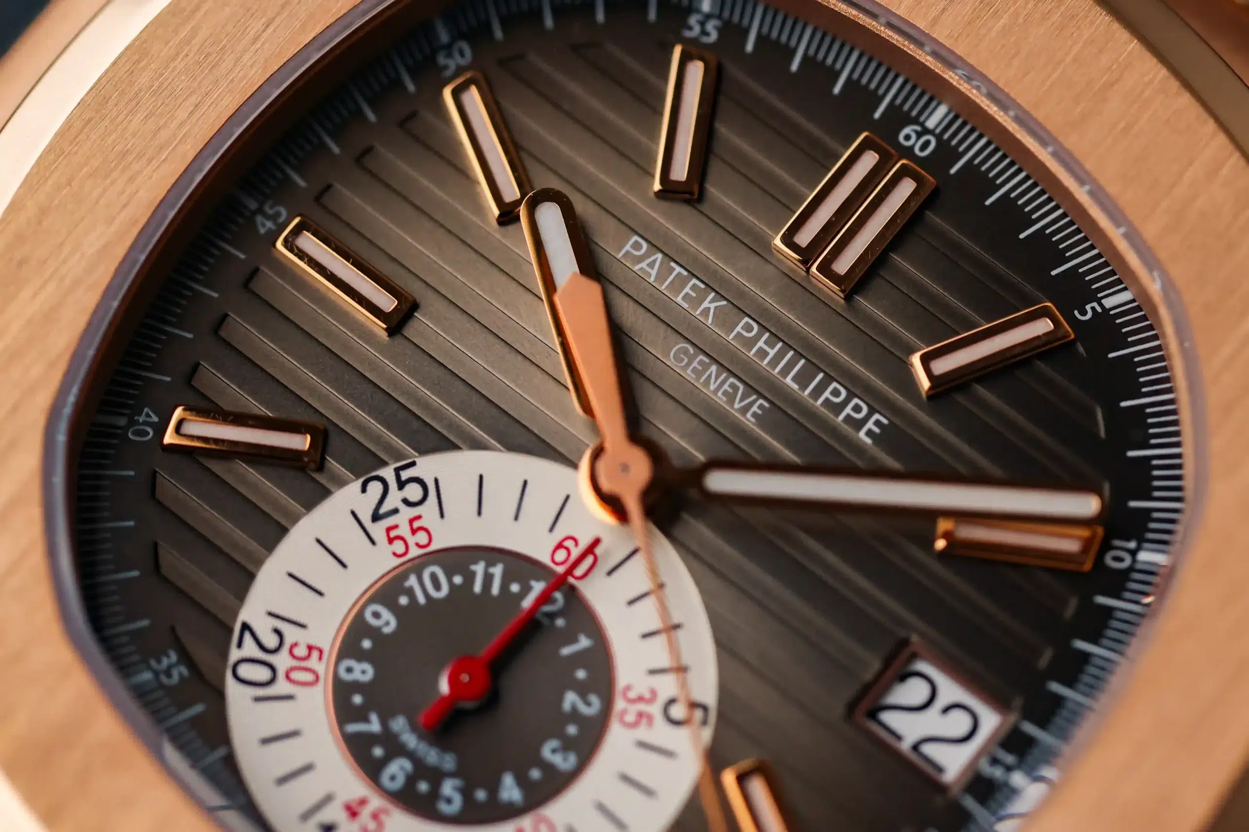 Close-up of the brown dial and chronograph display on the Patek Philippe Nautilus 5980R-001