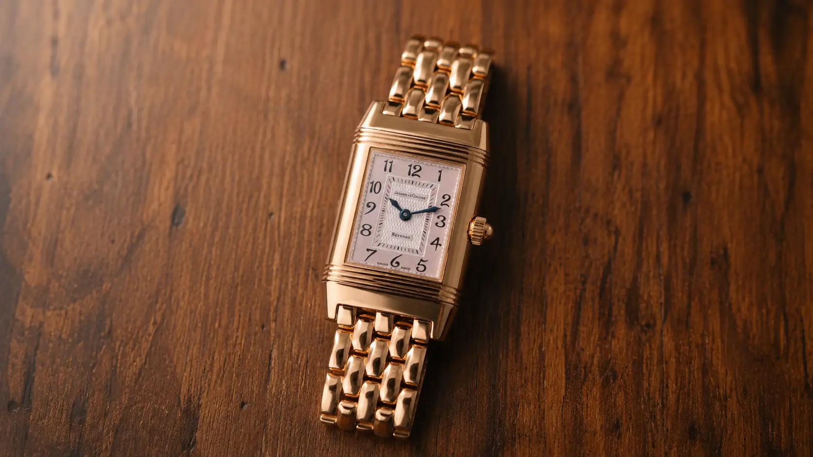 Hands-On Review: Jaeger-LeCoultre Reverso Duetto 266.1.44 in Yellow Gold
