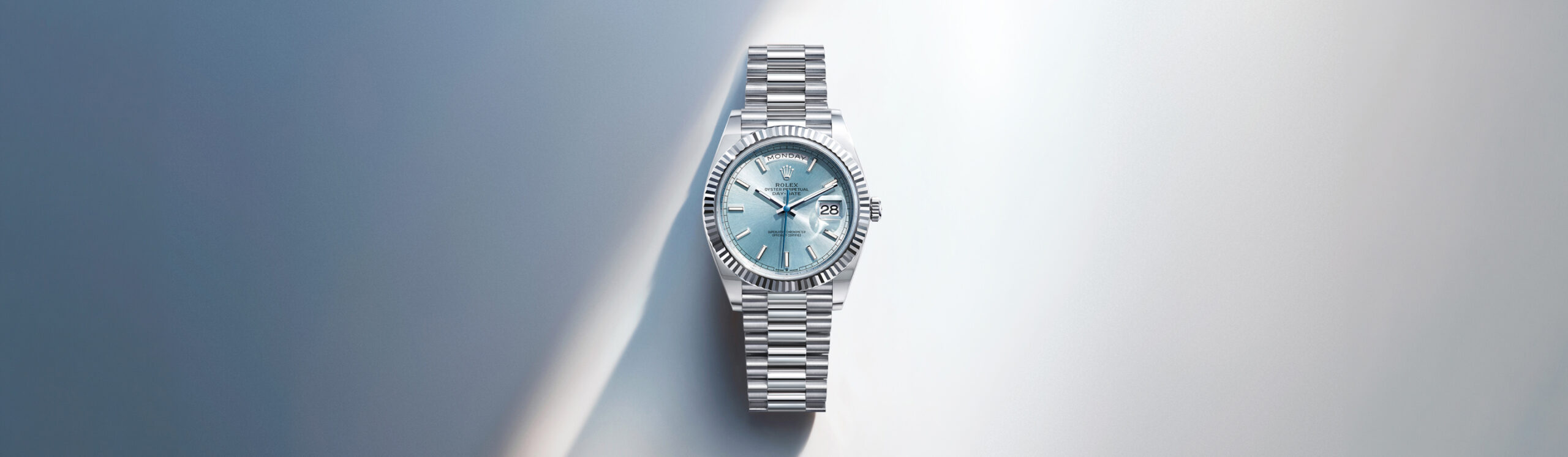 Oyster, 40 mm, white gold