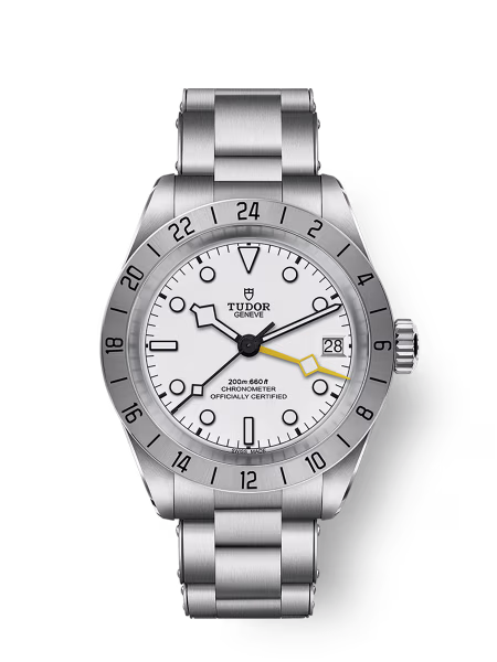 tudor-m79470-0004