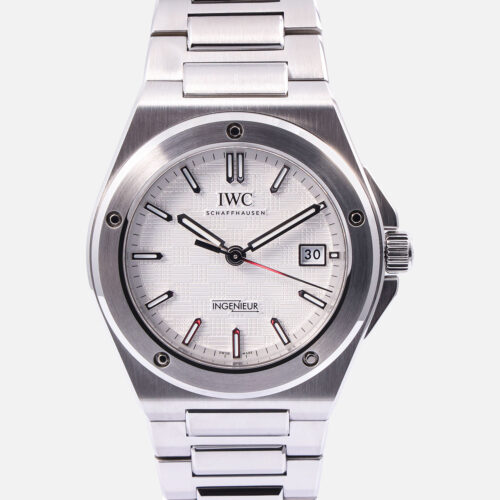 Front view of a pre-owned IWC Ingenieur Automatic 40 (Ref. IW328902)