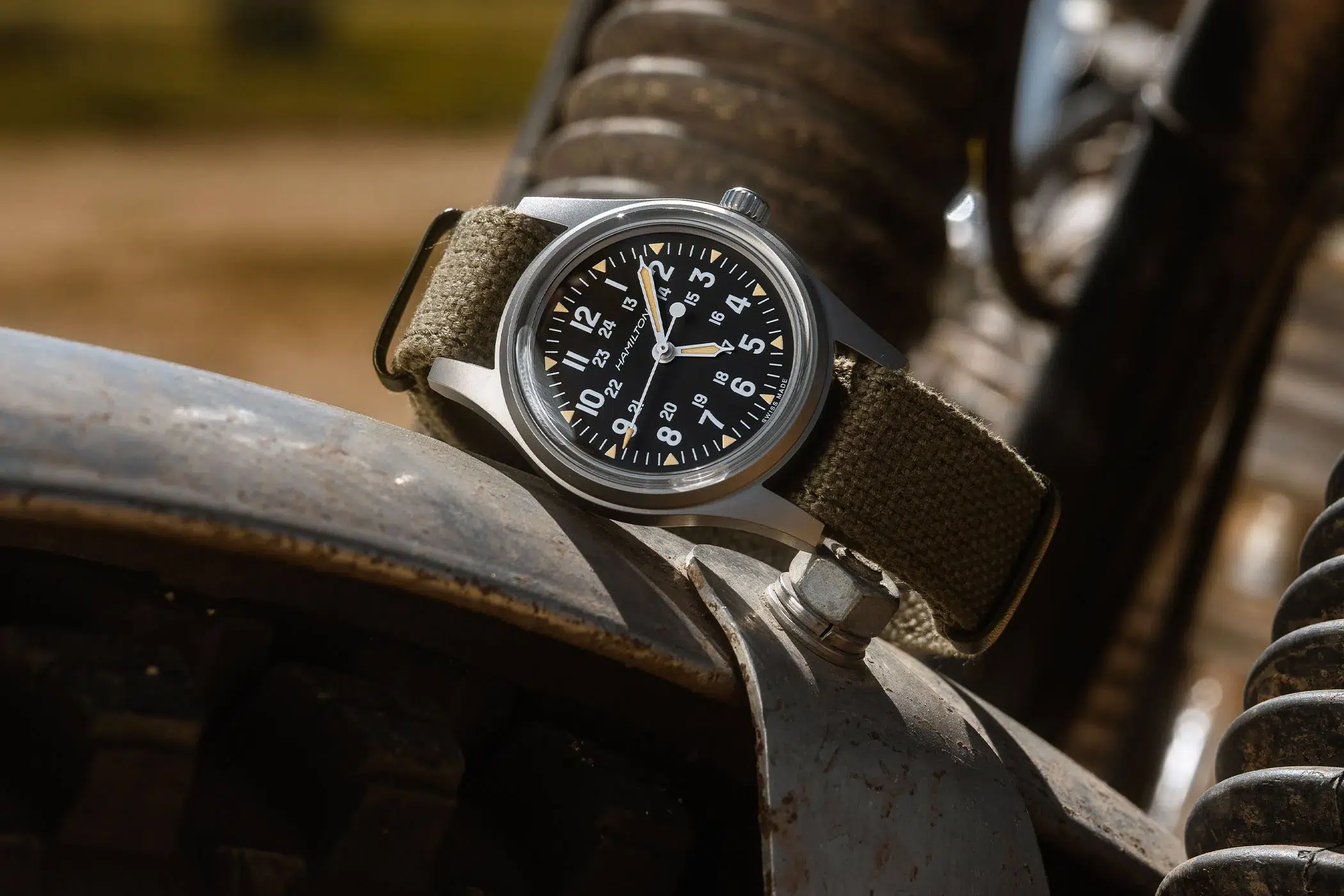 Hamilton Khaki Field Mechanical Lifestyle