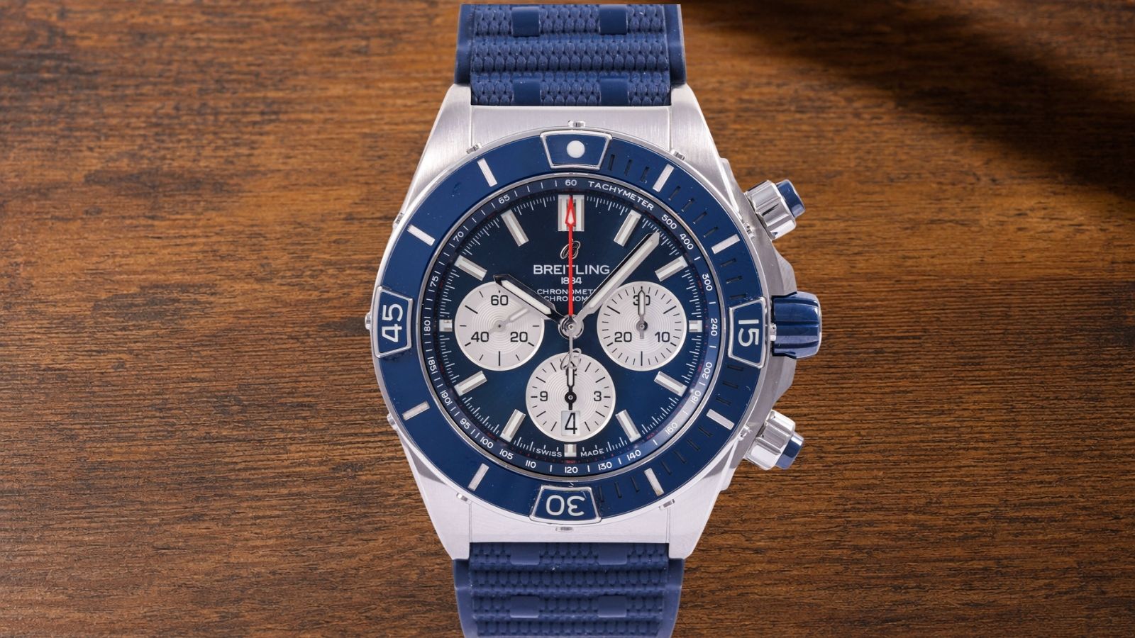 Breitling Avenger B01 Chronograph 45 AB01821A1C1X1: Hands-On Review