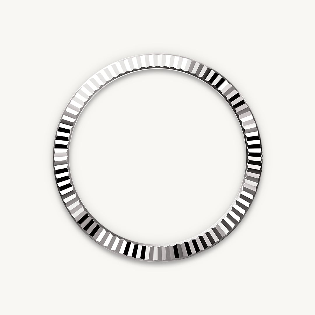 Fluted bezel