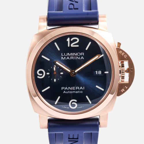 Front view of a pre-owned Panerai Luminor Marina 44mm (Ref. PAM01112)