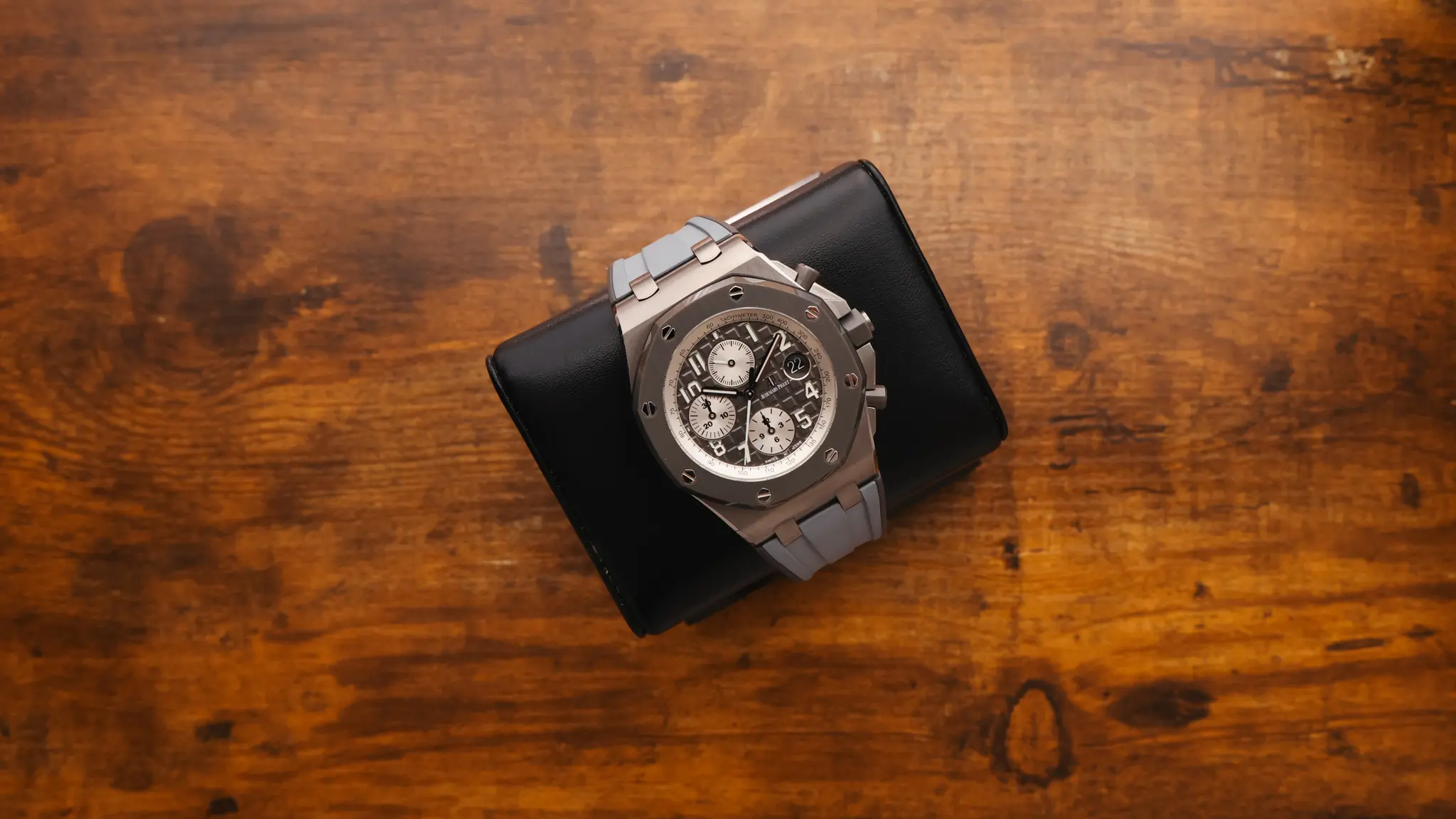 Hands-On Review: Audemars Piguet Royal Oak Offshore “Ghost” 26470IO