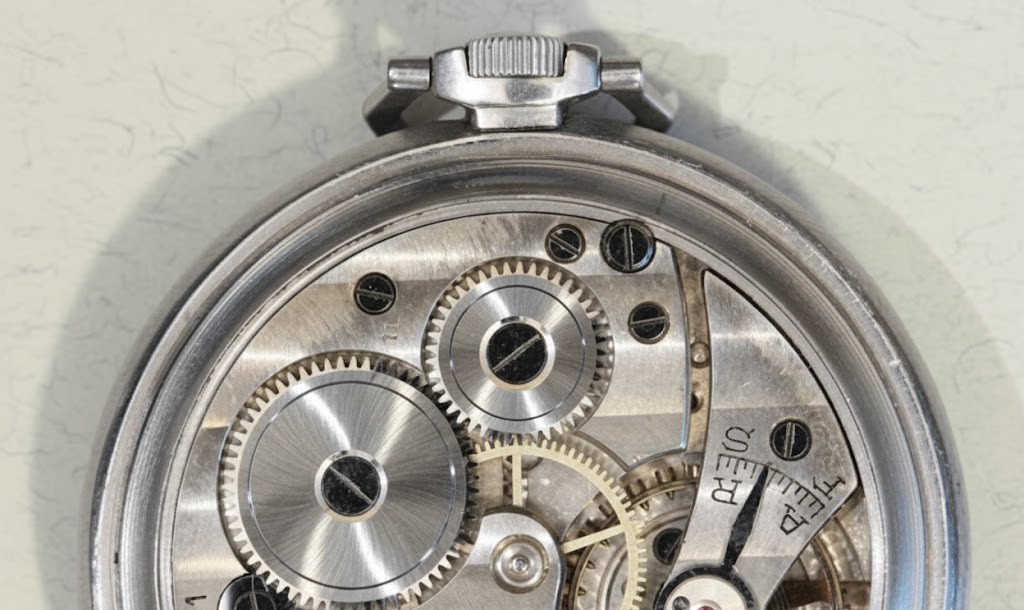 Manual Wind Watches vs. Automatic Watches